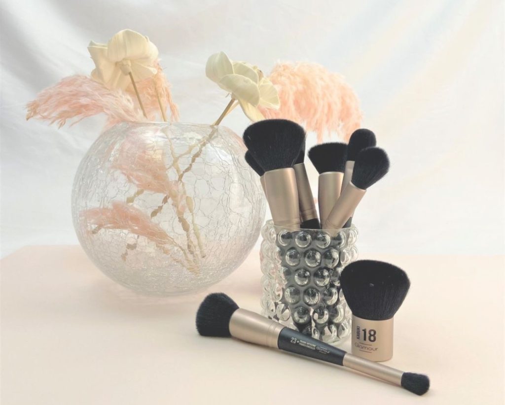visuel des pinceaux à maquillage Glamour Paris